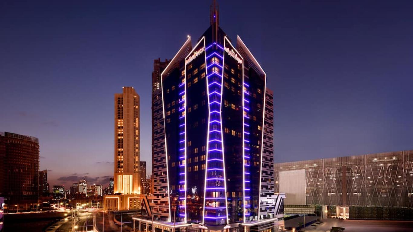 Mövenpick Hotel Apartments Downtown Dubai